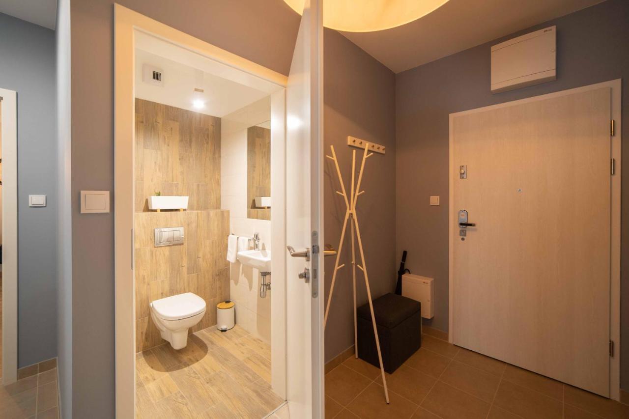 3D Spring Apartments คราคูฟ ภายนอก รูปภาพ